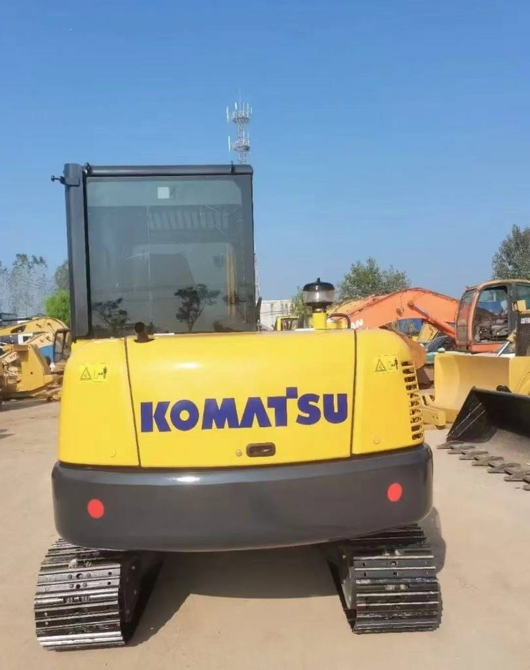 Komatsu PC 56 - Mini pelle: photos 2 Komatsu PC 56 - Mini pelle: photos 2