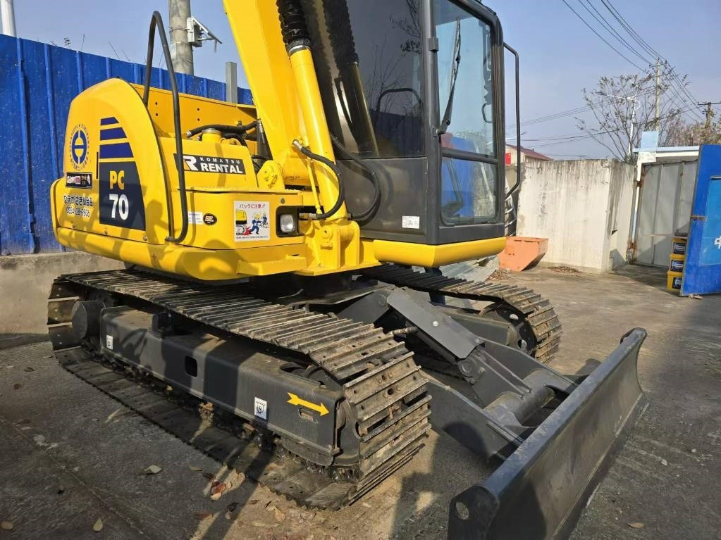 Komatsu PC 70 - Mini pelle: photos 2 Komatsu PC 70 - Mini pelle: photos 2