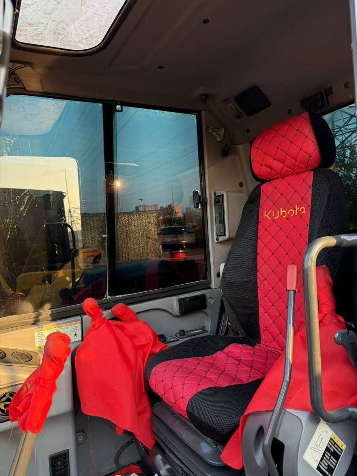 Pelle sur chenille Kubota KX 183: photos 9