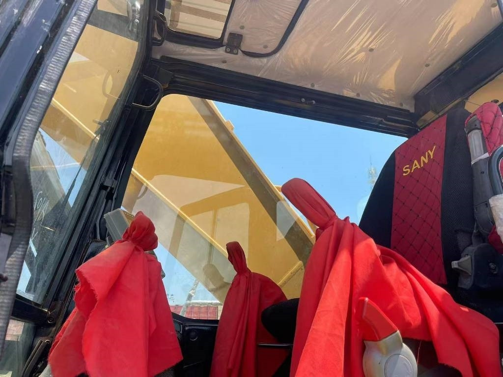 Sany SY 305 H - Pelle sur chenille: photos 5 Sany SY 305 H - Pelle sur chenille: photos 5