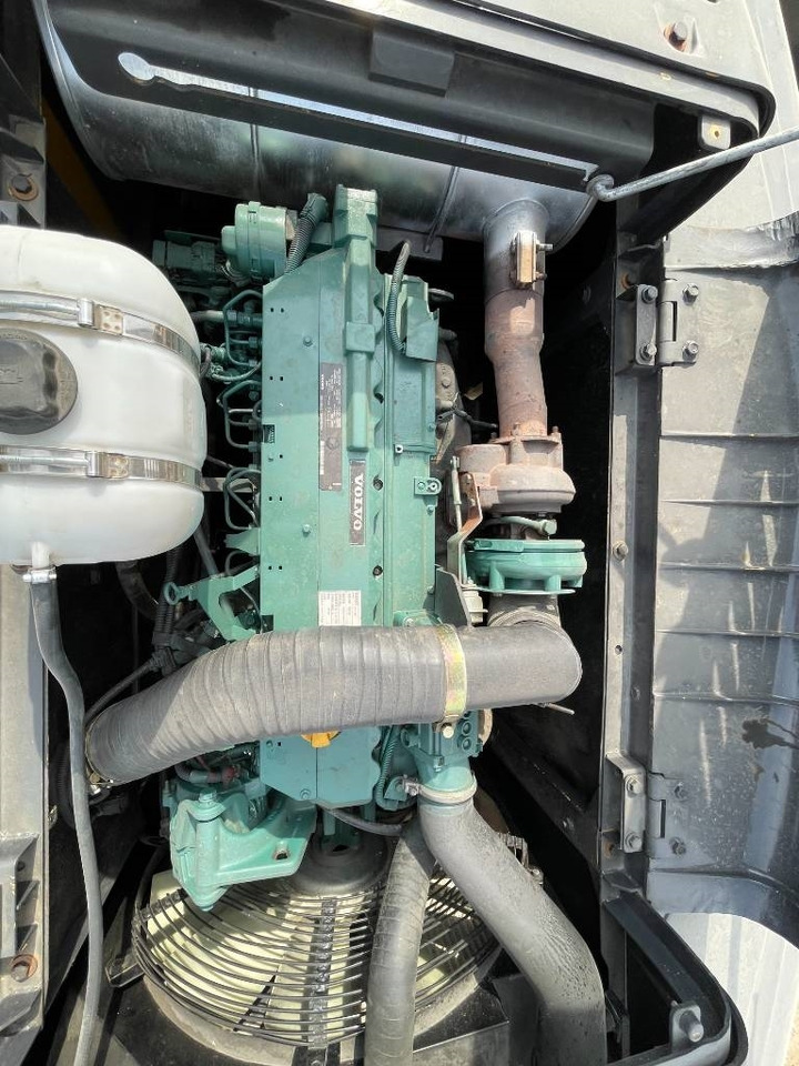 Volvo 290 - Pelle sur chenille: photos 2 Volvo 290 - Pelle sur chenille: photos 2