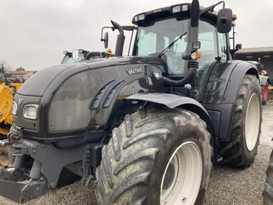 Valtra T213 VERSU - Tracteur agricole: photos 5 Valtra T213 VERSU - Tracteur agricole: photos 5