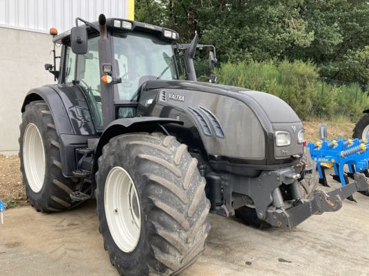 Valtra T213 VERSU - Tracteur agricole: photos 4 Valtra T213 VERSU - Tracteur agricole: photos 4