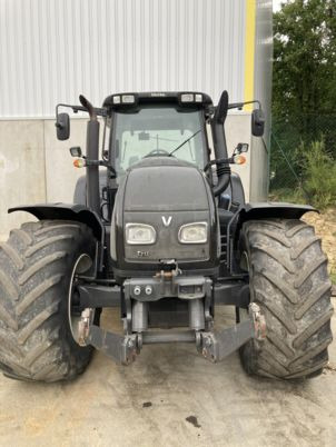 Valtra T213 VERSU - Tracteur agricole: photos 2 Valtra T213 VERSU - Tracteur agricole: photos 2