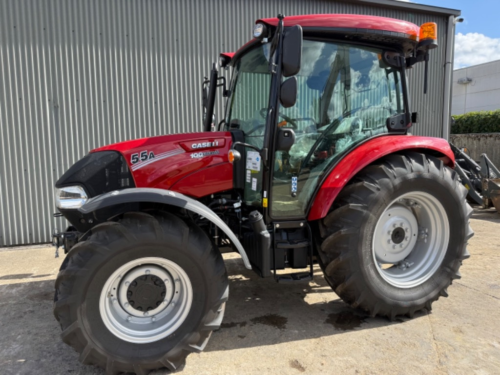 Case IH Farmall 55 A - Tracteur agricole: photos 1 Case IH Farmall 55 A - Tracteur agricole: photos 1