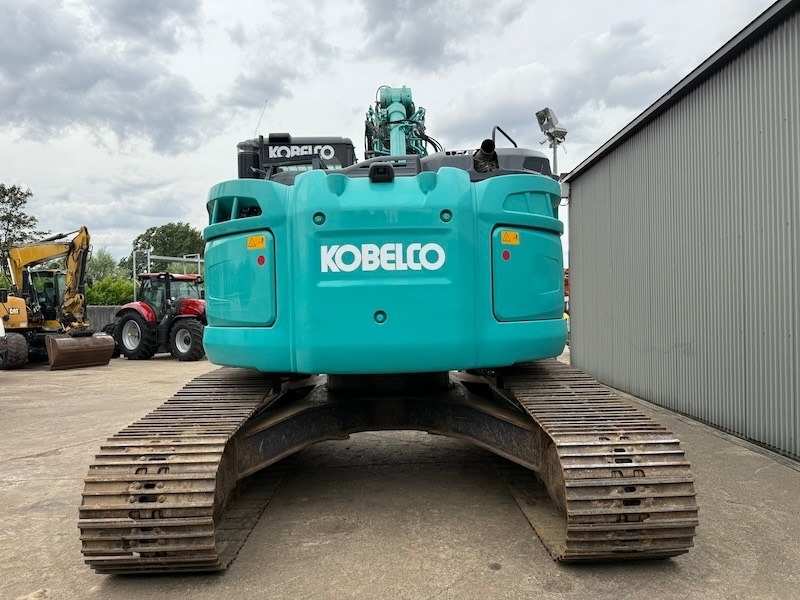 Kobelco SK270SRLC-7 - Pelle sur chenille: photos 3 Kobelco SK270SRLC-7 - Pelle sur chenille: photos 3