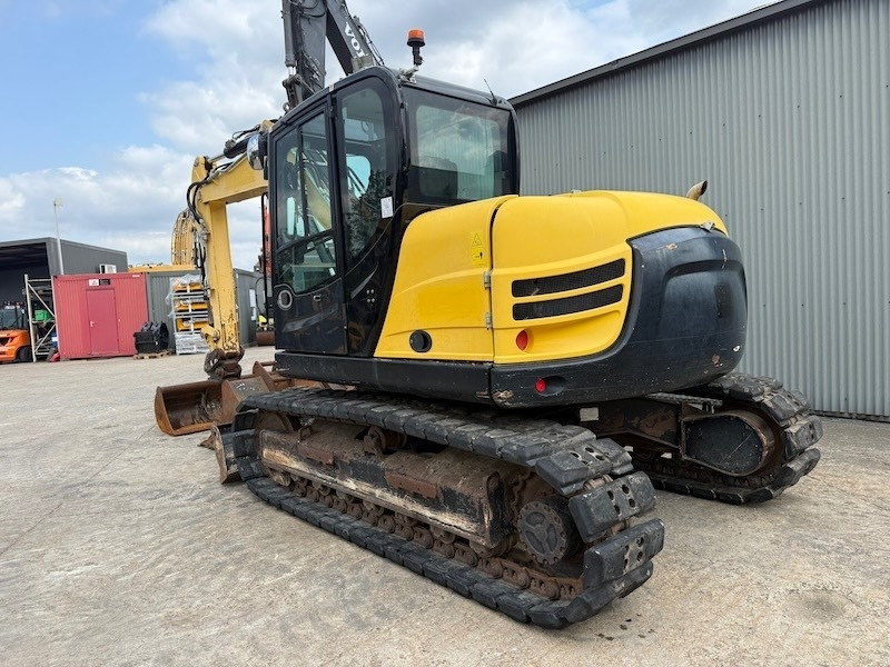 Yanmar TC125 - Pelle sur chenille: photos 2 Yanmar TC125 - Pelle sur chenille: photos 2