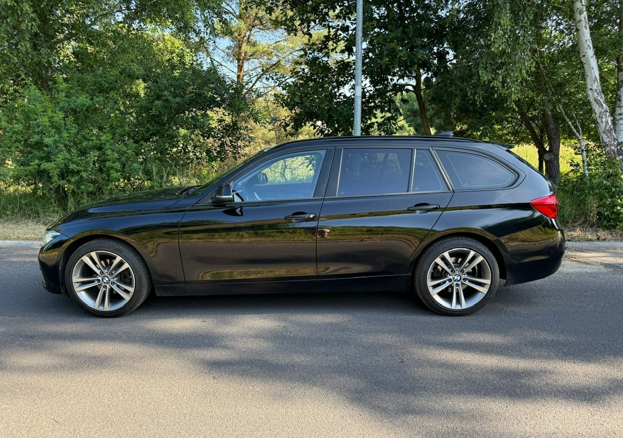 BMW SERIA 3 V (F30/F31/F34) BMW SERIA 3 318d 150KM Automat SportLine*AdaptiveLed*Navi*Półskóra*SerwisBMW* FV - Voiture break: photos 2 BMW SERIA 3 V (F30/F31/F34) BMW SERIA 3 318d 150KM Automat SportLine*AdaptiveLed*Navi*Półskóra*SerwisBMW* FV - Voiture break: photos 2