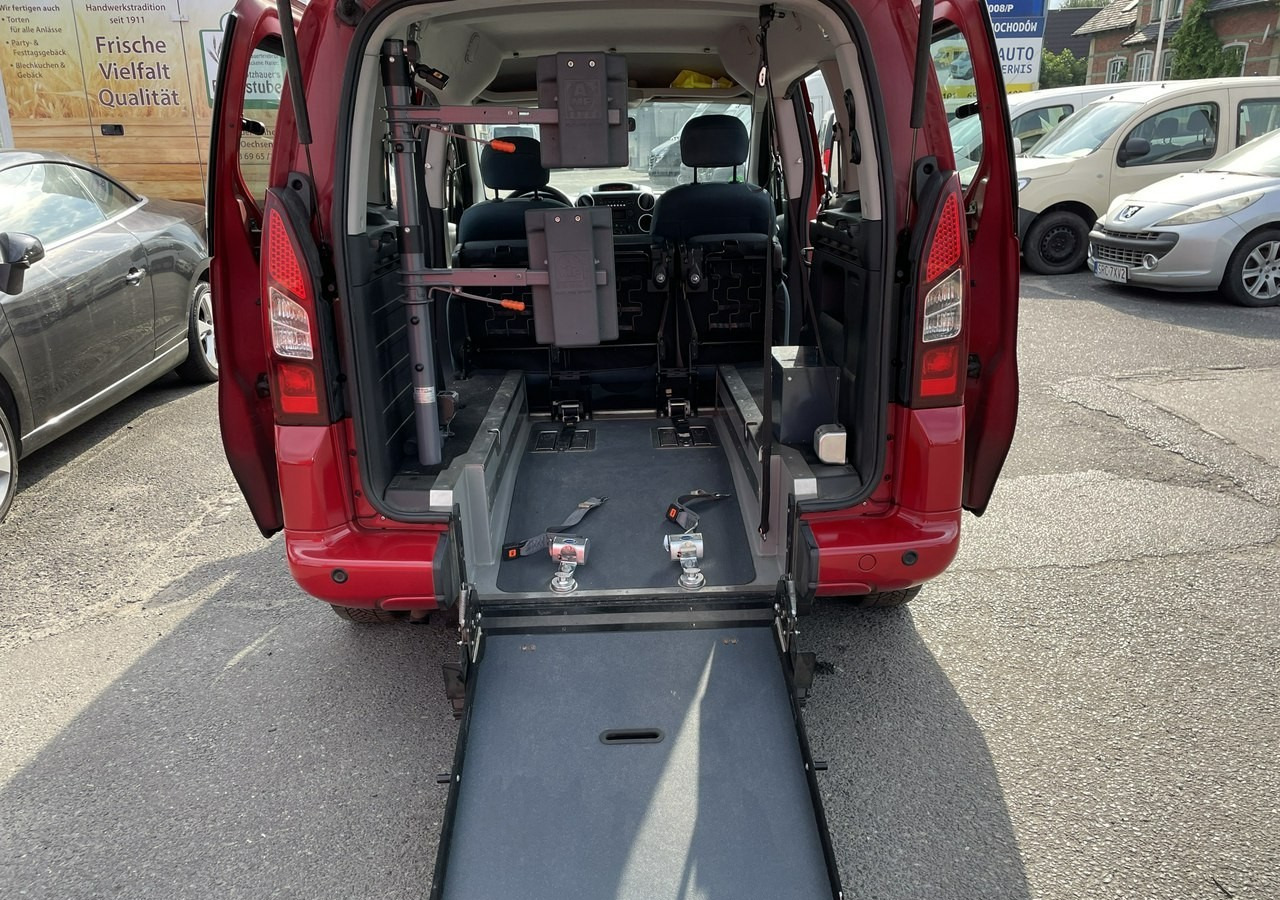 Citroen Berlingo II Berlingo 1.6 do przewozu Niepełnosprawnych inwalida rampa 2018 - Voiture: photos 3 Citroen Berlingo II Berlingo 1.6 do przewozu Niepełnosprawnych inwalida rampa 2018 - Voiture: photos 3