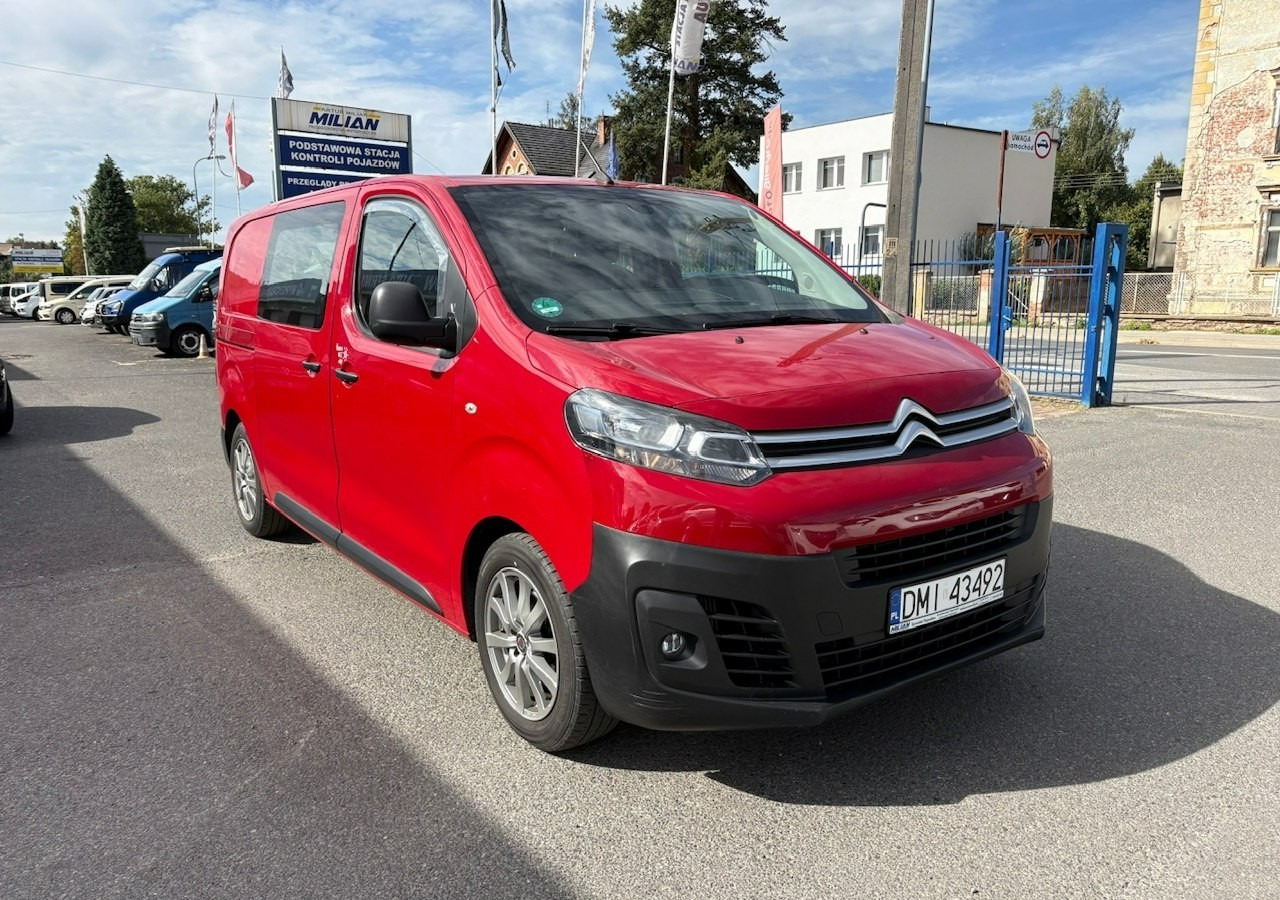 Citroen Jumpy II Jumpy 1.6HDI 115KM Klima A La Kamper 3 osobowy 2016 - Voiture: photos 1 Citroen Jumpy II Jumpy 1.6HDI 115KM Klima A La Kamper 3 osobowy 2016 - Voiture: photos 1