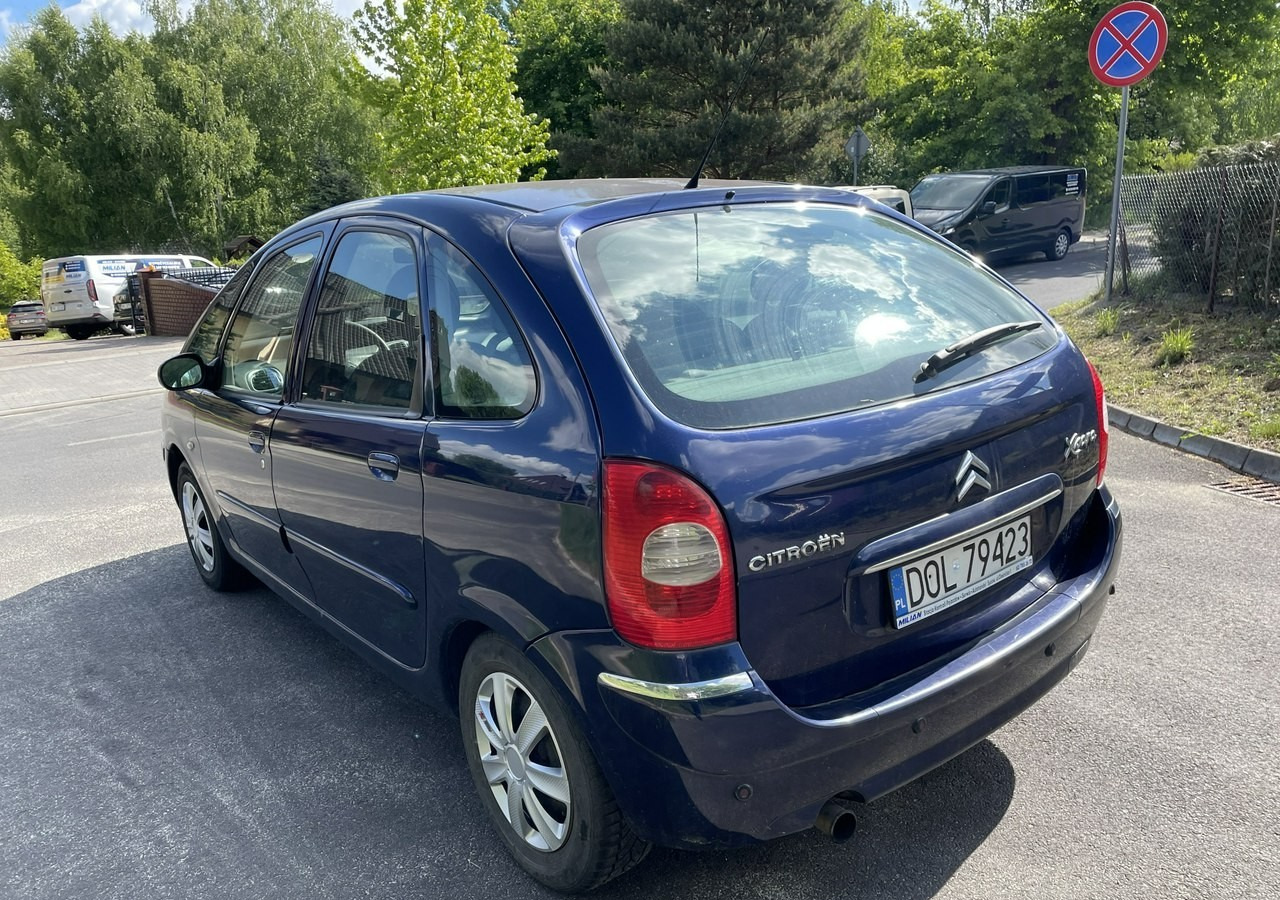 Citroen Xsara Picasso Citroen Xsara Picasso 1.6HDI-110KM Klima tempomat 2006 - Voiture: photos 5 Citroen Xsara Picasso Citroen Xsara Picasso 1.6HDI-110KM Klima tempomat 2006 - Voiture: photos 5