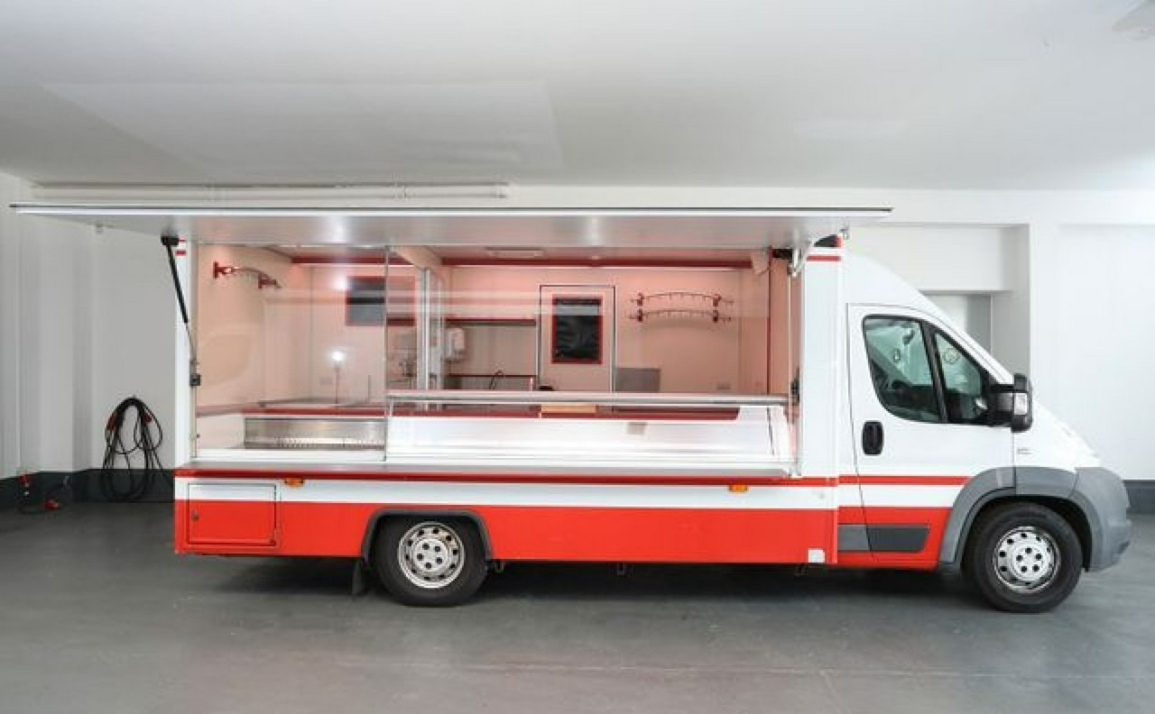 Fiat Ducato Autosklep Gastronomiczny Food Truck Foodtruck Sklep bar 3500 Borco20 - Camion magasin: photos 1 Fiat Ducato Autosklep Gastronomiczny Food Truck Foodtruck Sklep bar 3500 Borco20 - Camion magasin: photos 1
