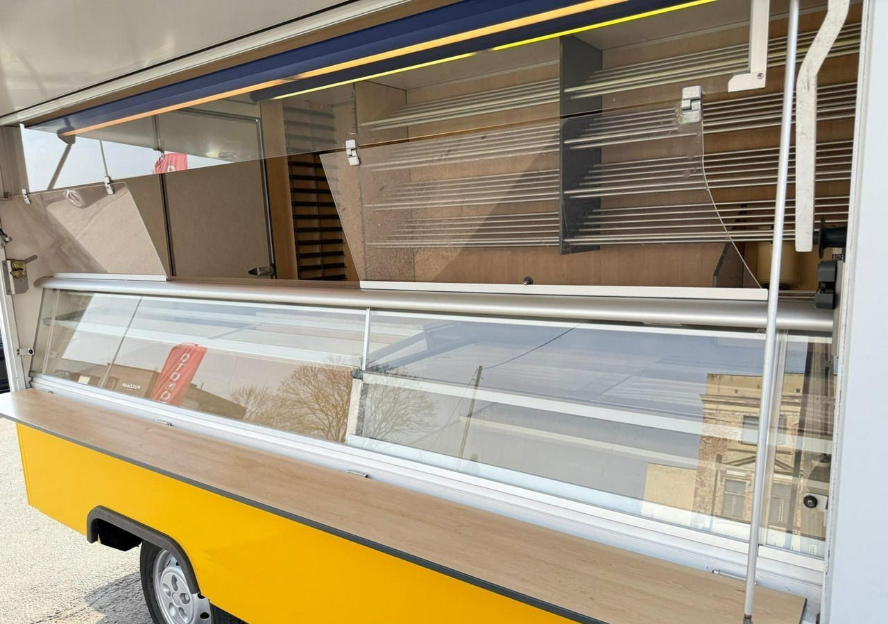 Fiat Ducato Autosklep pieczywa Gastronomiczny Food Truck Foodtruck sklep Borco - Camion magasin: photos 3 Fiat Ducato Autosklep pieczywa Gastronomiczny Food Truck Foodtruck sklep Borco - Camion magasin: photos 3