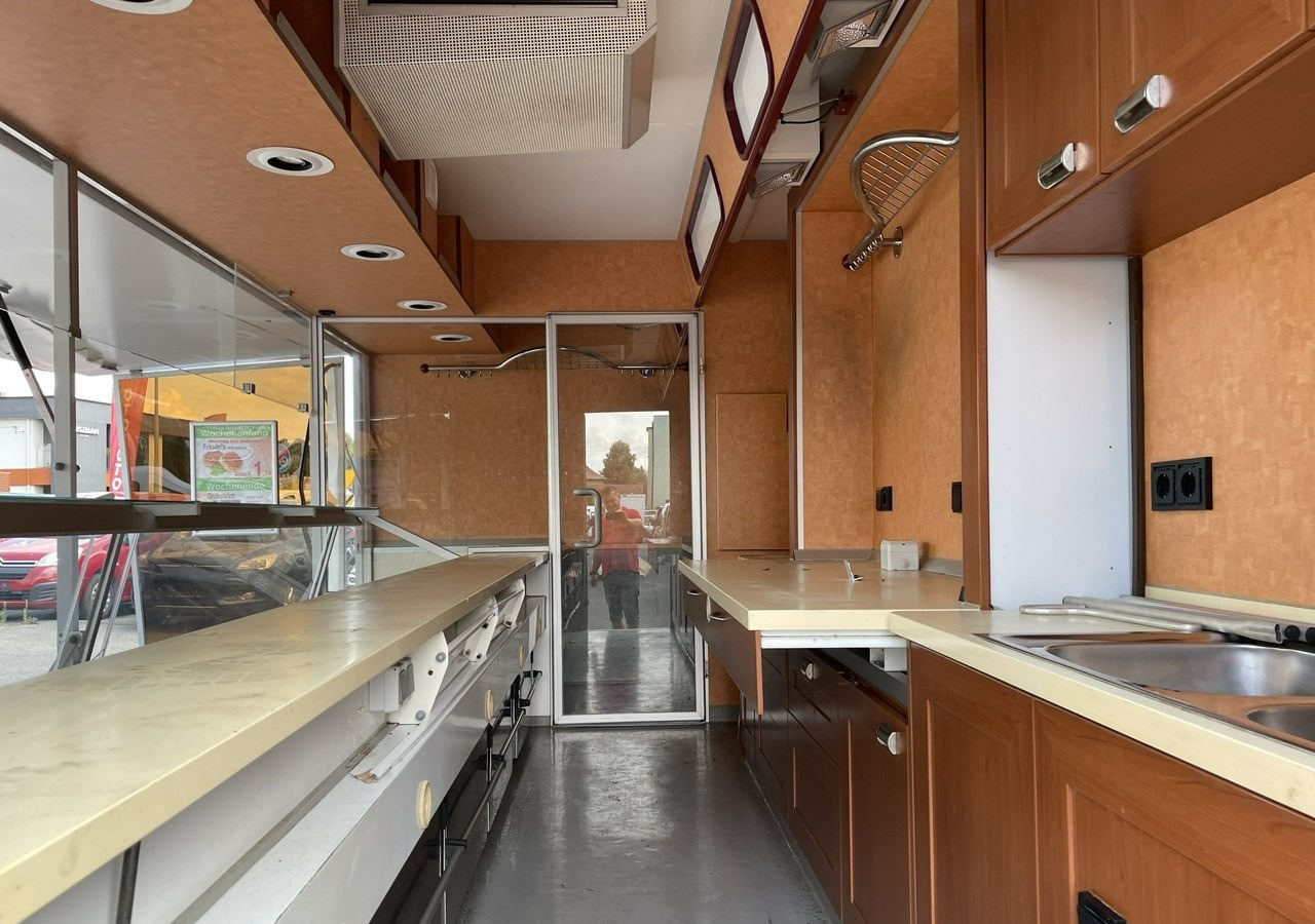 Fiat Ducato Autosklep wędlin Gastronomiczny Food Truck Foodtruck 55122km Borco20 - Camion magasin: photos 3 Fiat Ducato Autosklep wędlin Gastronomiczny Food Truck Foodtruck 55122km Borco20 - Camion magasin: photos 3