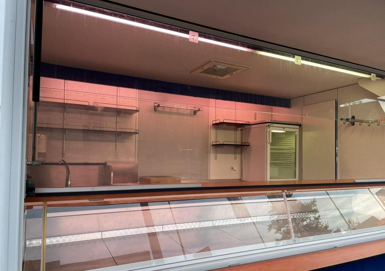 Fiat Ducato Autosklep wędlin Gastronomiczny Food Truck Foodtruck Sklep Borco 350 - Camion magasin: photos 2 Fiat Ducato Autosklep wędlin Gastronomiczny Food Truck Foodtruck Sklep Borco 350 - Camion magasin: photos 2