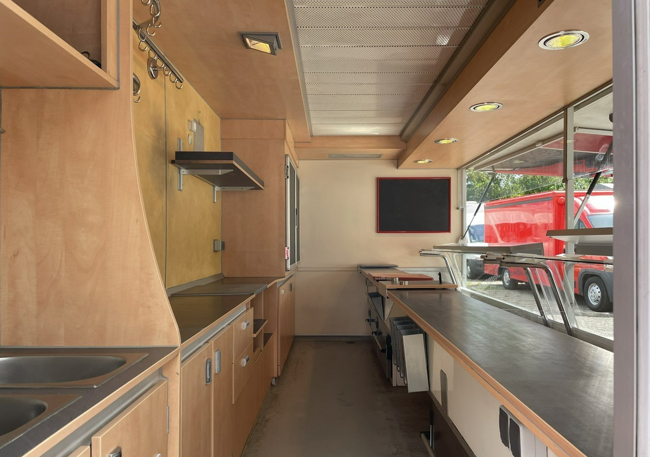Fiat Ducato Autosklep wędlin Gastronomiczny Food Truck Foodtruck Sklep Borco - Camion magasin: photos 3 Fiat Ducato Autosklep wędlin Gastronomiczny Food Truck Foodtruck Sklep Borco - Camion magasin: photos 3