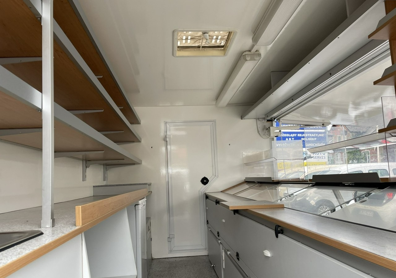 Fiat Ducato Autosklep wędlin Gastronomiczny Food Truck Foodtruck Sklep W-zasi 20 - Camion magasin: photos 5 Fiat Ducato Autosklep wędlin Gastronomiczny Food Truck Foodtruck Sklep W-zasi 20 - Camion magasin: photos 5