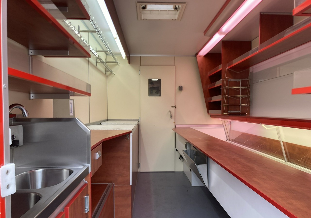 Fiat Ducato Autosklep wędliny Gastronomiczny Food Truck Foodtruck sklep Borco 20 - Camion magasin: photos 2 Fiat Ducato Autosklep wędliny Gastronomiczny Food Truck Foodtruck sklep Borco 20 - Camion magasin: photos 2