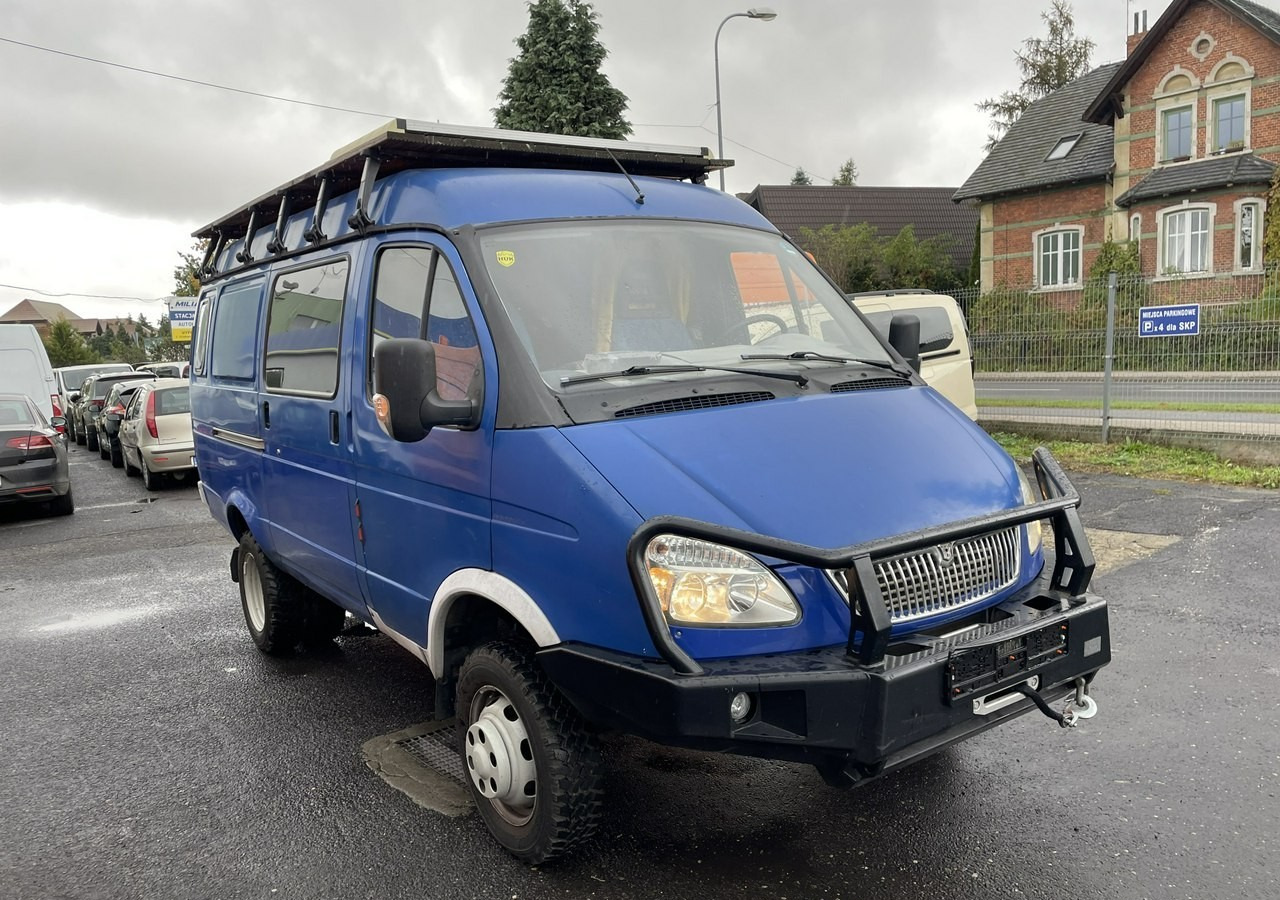 Gaz Gazela Gaz Gazelle Kamper furgon 4X4 benzyna + GAZ LPG Solar 94329km 2010 - Fourgon utilitaire: photos 1 Gaz Gazela Gaz Gazelle Kamper furgon 4X4 benzyna + GAZ LPG Solar 94329km 2010 - Fourgon utilitaire: photos 1