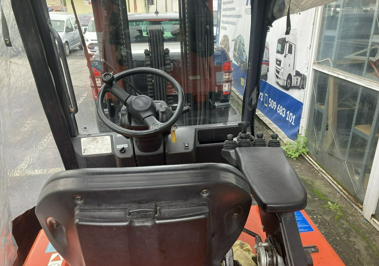 Chariot élévateur électrique Inna Inny Toyota 7FBMF35 GOLD35 Wózek widłowy 2013 elektryczny: photos 6