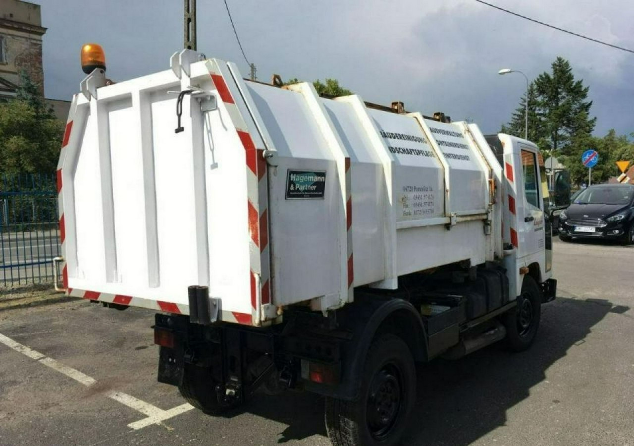 Inna Inny Unimog UX100 Śmieciarka wywrotka prasa - Benne à ordures ménagères: photos 2 Inna Inny Unimog UX100 Śmieciarka wywrotka prasa - Benne à ordures ménagères: photos 2