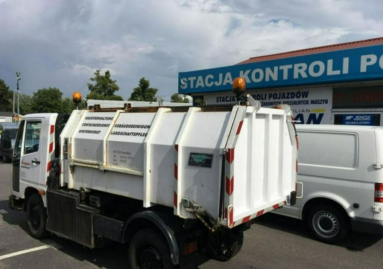 Inna Inny Unimog UX100 Śmieciarka wywrotka prasa - Benne à ordures ménagères: photos 3 Inna Inny Unimog UX100 Śmieciarka wywrotka prasa - Benne à ordures ménagères: photos 3
