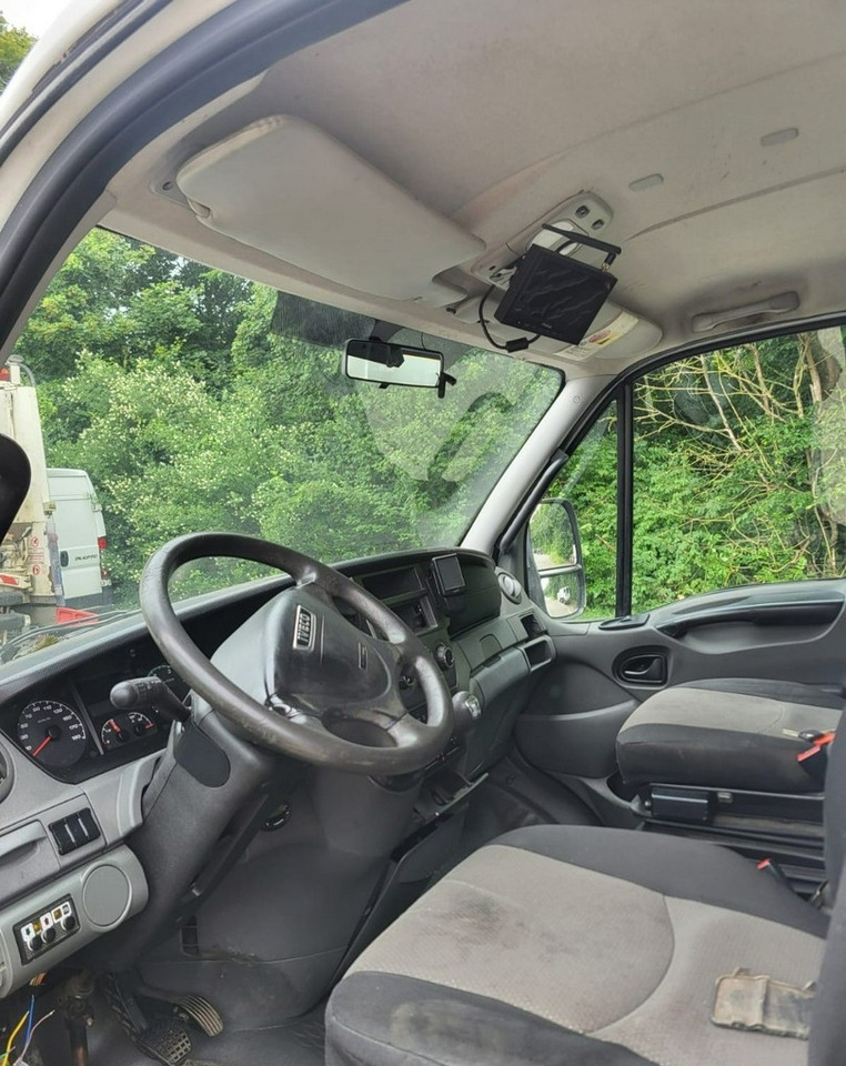 Iveco Inny Iveco Iveco 70C15 Wywrotka 3-strony Doka Dokka 6-osob 2013 - Véhicule utilitaire benne: photos 5 Iveco Inny Iveco Iveco 70C15 Wywrotka 3-strony Doka Dokka 6-osob 2013 - Véhicule utilitaire benne: photos 5