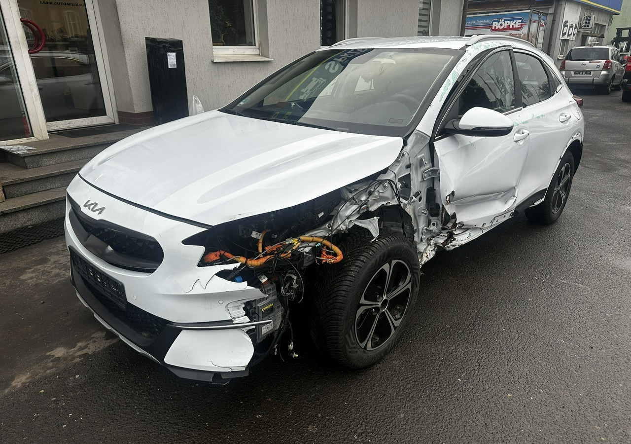 Kia Xceed 1.6 GDI Hybryda Plug-in 50 km na prądzie 2022 - Voiture à hayon: photos 4 Kia Xceed 1.6 GDI Hybryda Plug-in 50 km na prądzie 2022 - Voiture à hayon: photos 4