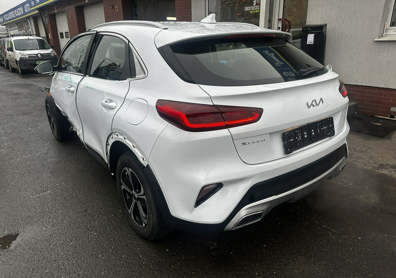 Kia Xceed 1.6 GDI Hybryda Plug-in 50 km na prądzie 2022 - Voiture à hayon: photos 3 Kia Xceed 1.6 GDI Hybryda Plug-in 50 km na prądzie 2022 - Voiture à hayon: photos 3