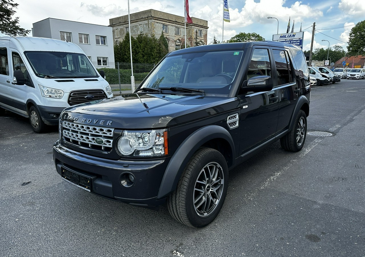 Land Rover Discovery IV Discovery IV 3.0SD V6 HSE Bogate Wyposażenie 2013 - Voiture: photos 1 Land Rover Discovery IV Discovery IV 3.0SD V6 HSE Bogate Wyposażenie 2013 - Voiture: photos 1