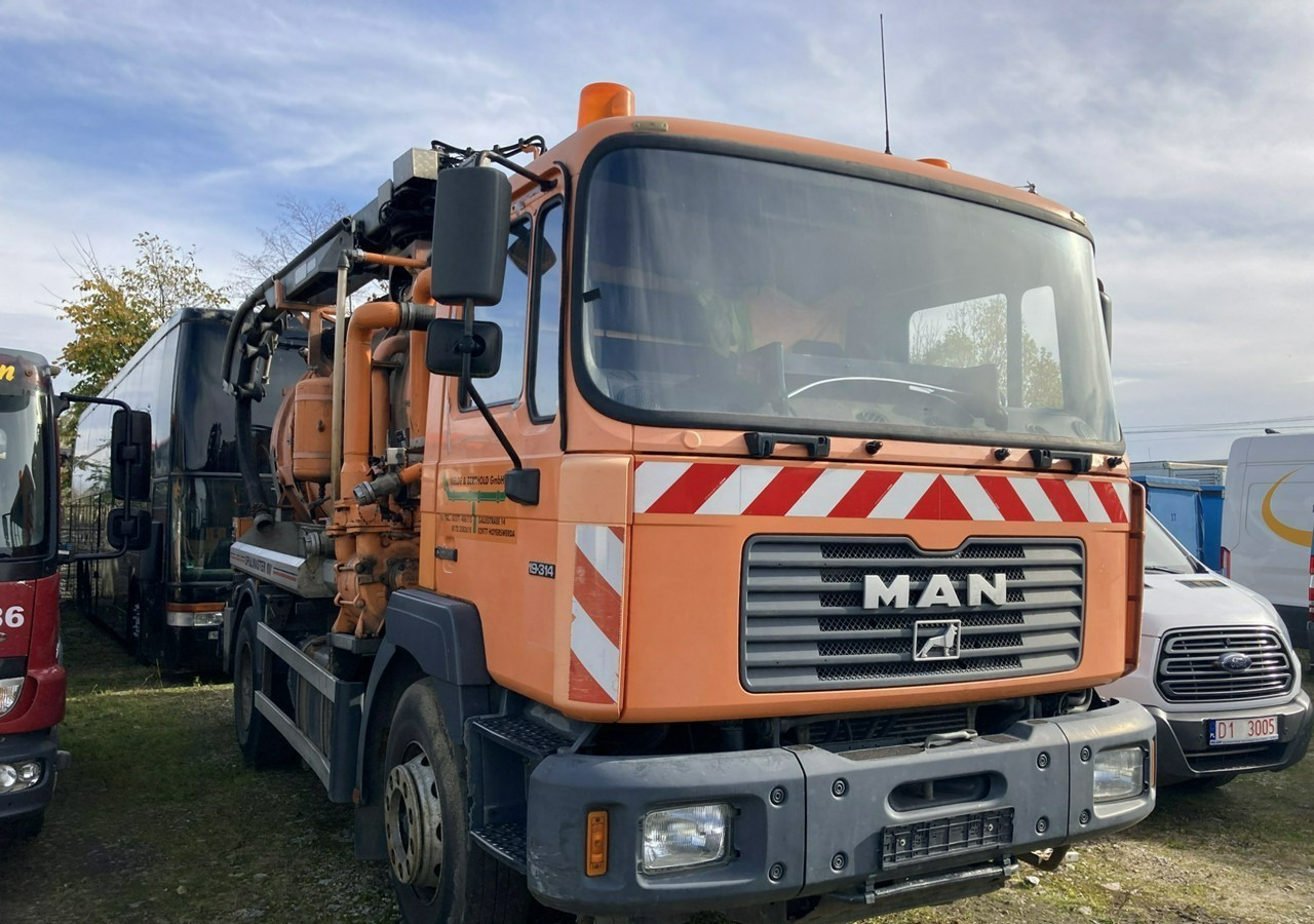MAN Inny MAN Man 19-314 Wuko asenizacyjny kanalizacja - Camion hydrocureur: photos 2 MAN Inny MAN Man 19-314 Wuko asenizacyjny kanalizacja - Camion hydrocureur: photos 2
