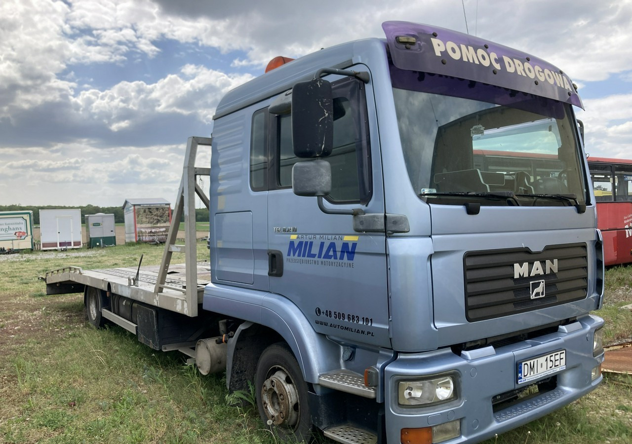 MAN TGL 8.210 Pomoc drogowa Autolaweta x 2 MAN TGL 8.210 Pomoc drogowa Autolaweta na 2 Auta 2005 - Remorqueuse: photos 2 MAN TGL 8.210 Pomoc drogowa Autolaweta x 2 MAN TGL 8.210 Pomoc drogowa Autolaweta na 2 Auta 2005 - Remorqueuse: photos 2