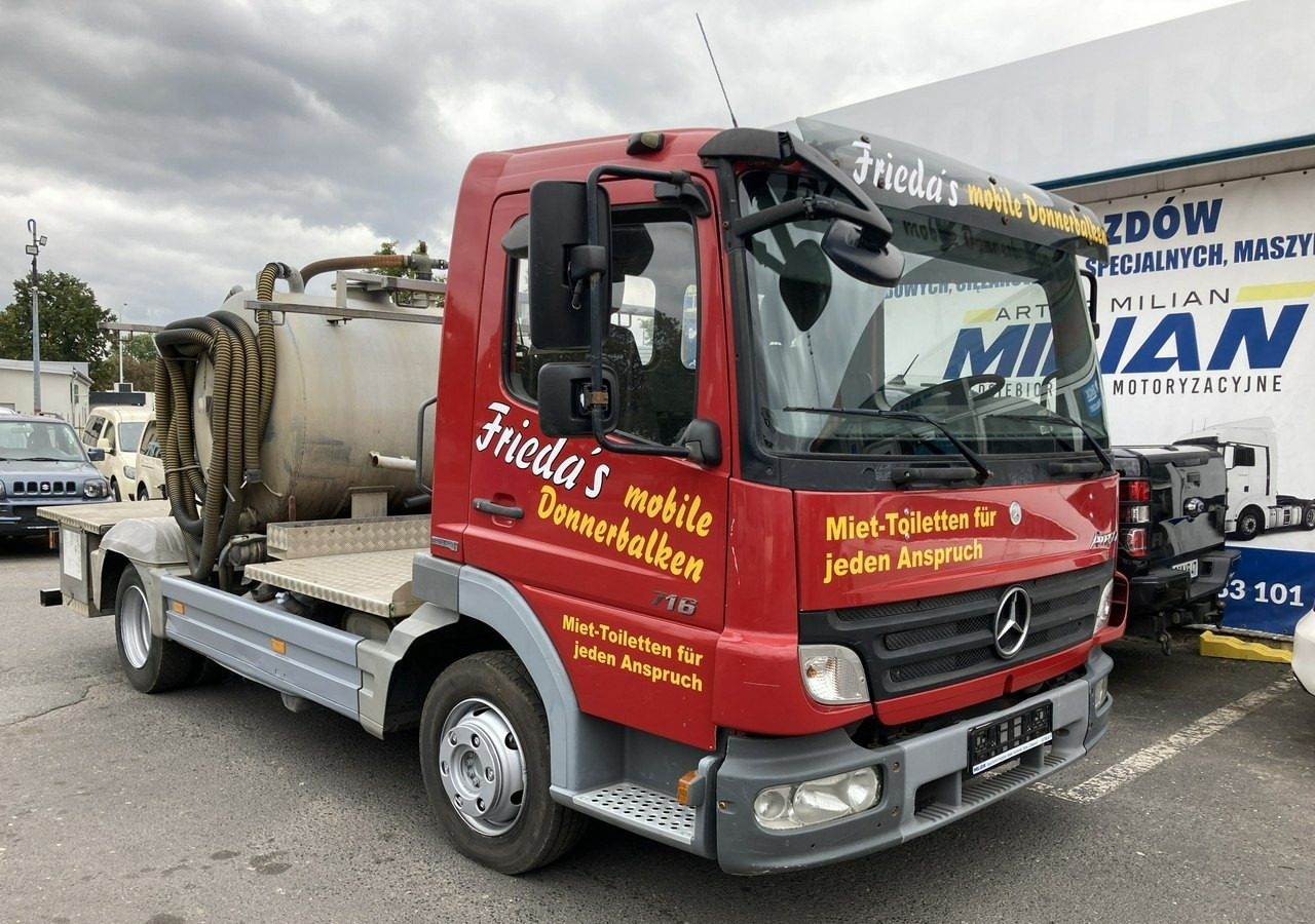 Mercedes-Benz Atego 716 Toitoi WC Asanizacyjny Wuko Kanalizacja Toi Toi Atego716 Toitoi dowywozu WC Asanizacyjny Wuko Kanalizacja ... - Benne à ordures ménagères: photos 2 Mercedes-Benz Atego 716 Toitoi WC Asanizacyjny Wuko Kanalizacja Toi Toi Atego716 Toitoi dowywozu WC Asanizacyjny Wuko Kanalizacja ... - Benne à ordures ménagères: photos 2