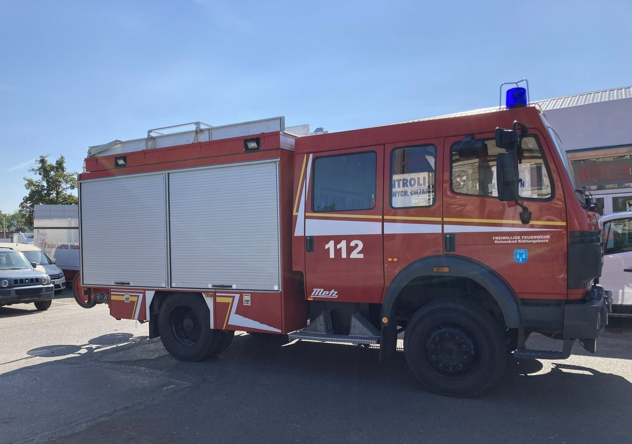 Mercedes-Benz Inny Mercedes-Benz Mercedes 1224 Straż Pożarna Gaśnicza 4X4 Metz 97 - Camion de pompier: photos 4 Mercedes-Benz Inny Mercedes-Benz Mercedes 1224 Straż Pożarna Gaśnicza 4X4 Metz 97 - Camion de pompier: photos 4