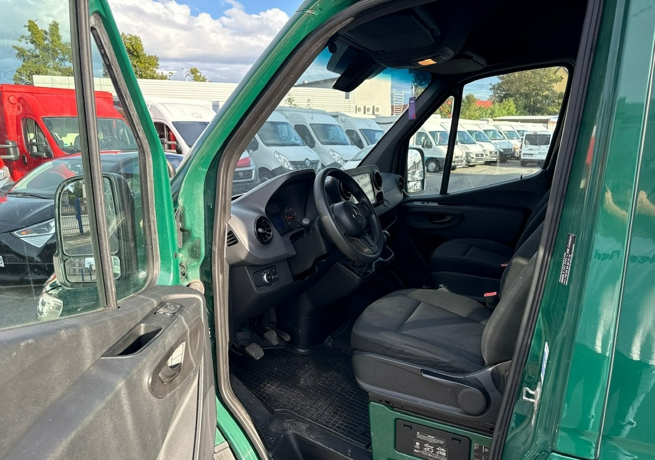 Fourgon utilitaire Mercedes-Benz Sprinter Sprinter 311 CDI Maxi Model 2020: photos 10 Fourgon utilitaire Mercedes-Benz Sprinter Sprinter 311 CDI Maxi Model 2020: photos 10