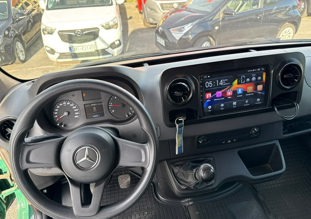 Fourgon utilitaire Mercedes-Benz Sprinter Sprinter 311 CDI Maxi Model 2020: photos 14 Fourgon utilitaire Mercedes-Benz Sprinter Sprinter 311 CDI Maxi Model 2020: photos 14