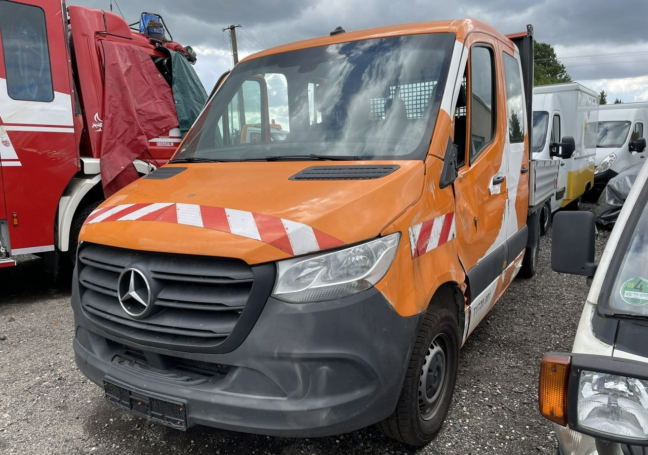 Mercedes-Benz Sprinter Sprinter 314 Dokka Brygadówka 7-oso doka Klim skrzynia rama Model 20 - Fourgon plateau, Utilitaire double cabine: photos 1 Mercedes-Benz Sprinter Sprinter 314 Dokka Brygadówka 7-oso doka Klim skrzynia rama Model 20 - Fourgon plateau, Utilitaire double cabine: photos 1