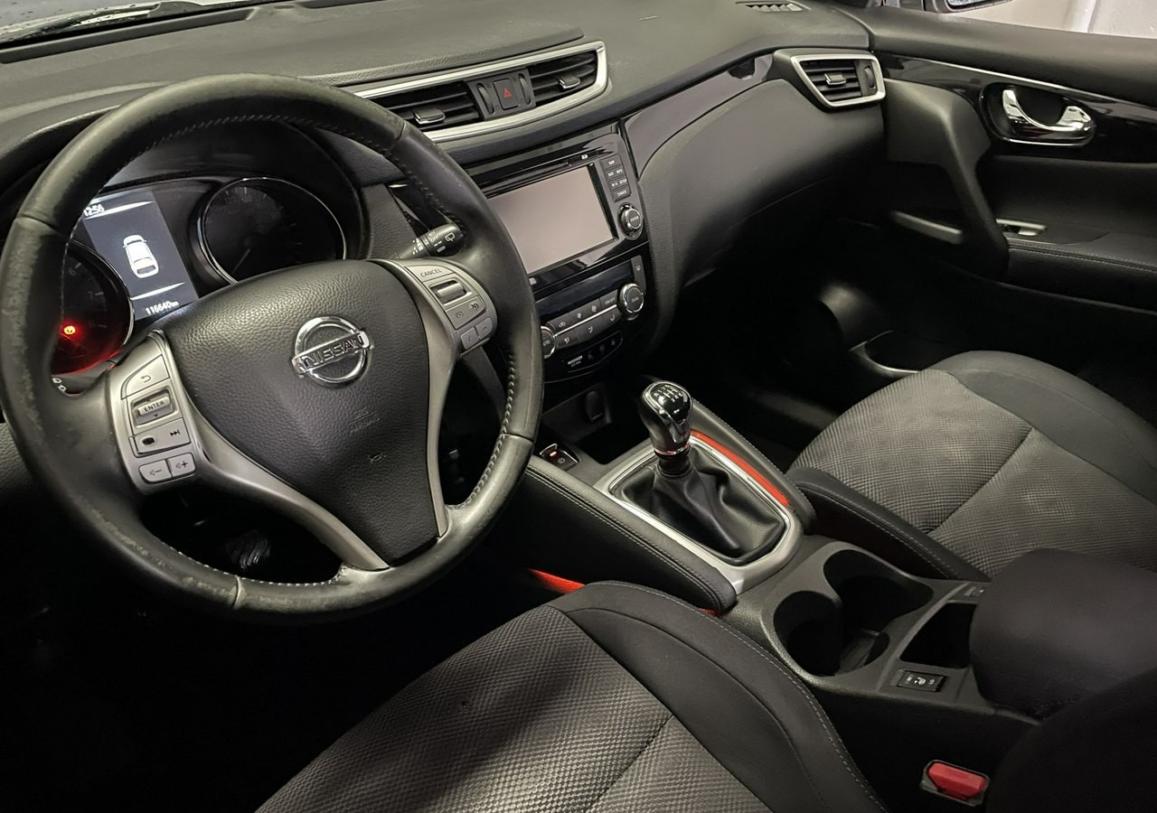 Nissan Qashqai II Nissan Qashqai 1.2 DIG-T Acenta Klimatronik Navi Kamera Model 2015 - SUV: photos 4 Nissan Qashqai II Nissan Qashqai 1.2 DIG-T Acenta Klimatronik Navi Kamera Model 2015 - SUV: photos 4