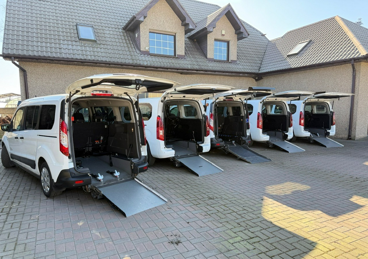 Opel Combo IV Combo Life Combo Długie Life dla Niepełnosprawnych Inwalida Rampa PFRON - Voiture: photos 4 Opel Combo IV Combo Life Combo Długie Life dla Niepełnosprawnych Inwalida Rampa PFRON - Voiture: photos 4