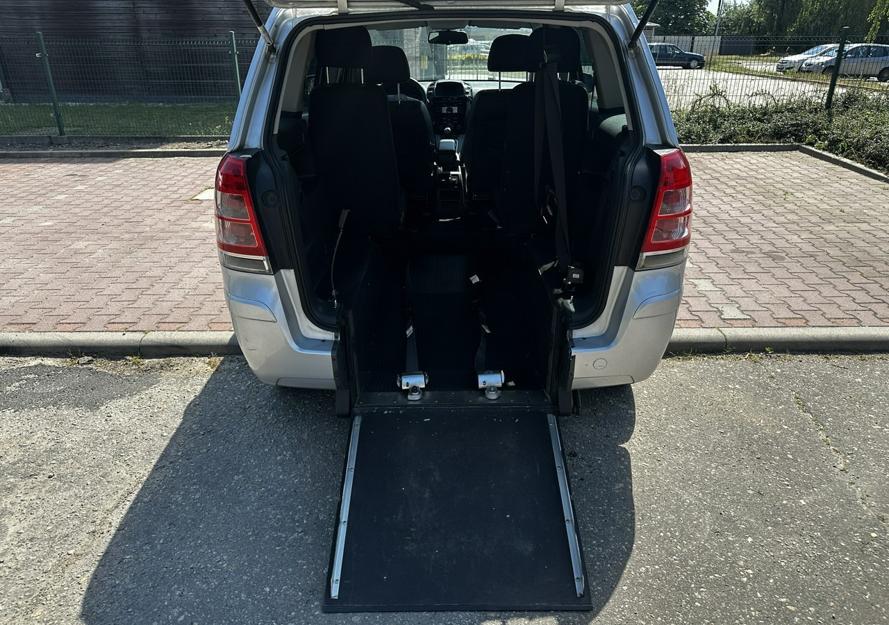 Opel Zafira B Opel Zafira do przewozu osób Niepełnosprawnych inwalida rampa - Voiture: photos 1 Opel Zafira B Opel Zafira do przewozu osób Niepełnosprawnych inwalida rampa - Voiture: photos 1