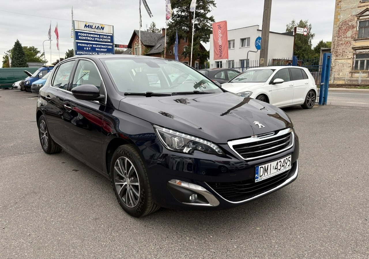 Peugeot 308 II Peugeot 308 HB 1.6HDI 85tkm FullLed Navi Klima 2016 - Voiture à hayon: photos 2 Peugeot 308 II Peugeot 308 HB 1.6HDI 85tkm FullLed Navi Klima 2016 - Voiture à hayon: photos 2