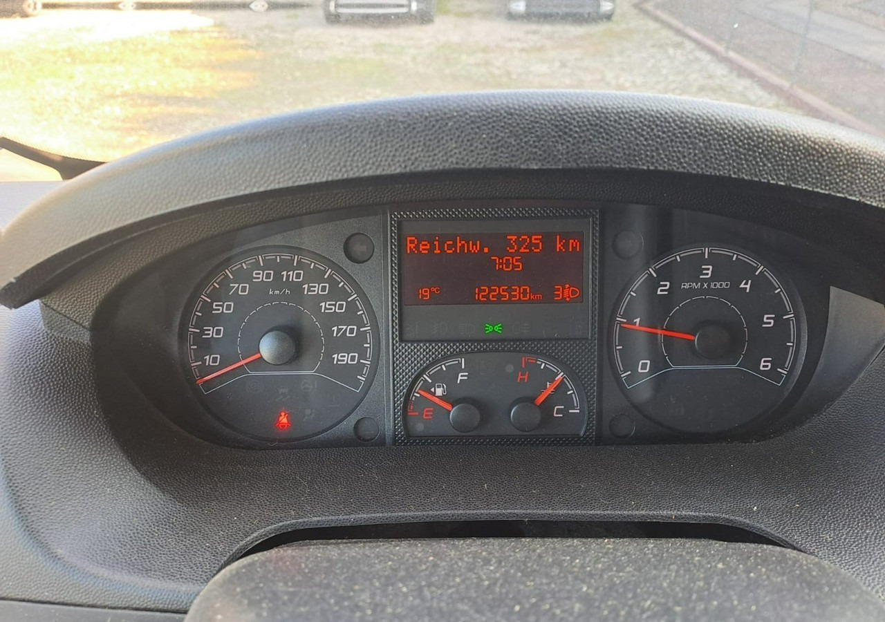 Peugeot Boxer Peugeot Boxer 2.0-130KM klima dokka Brygadówka doka 122tkm 2017 - Fourgon plateau: photos 5 Peugeot Boxer Peugeot Boxer 2.0-130KM klima dokka Brygadówka doka 122tkm 2017 - Fourgon plateau: photos 5