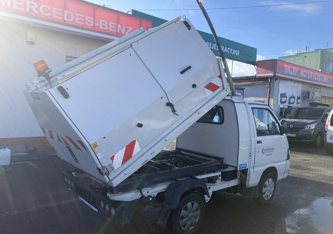 Benne à ordures ménagères Piaggio Piaggio Porter Śmieciarka Wywrotka 2015: photos 13