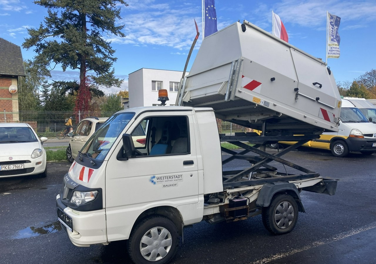 Benne à ordures ménagères Piaggio Piaggio Porter Śmieciarka Wywrotka 2015: photos 7