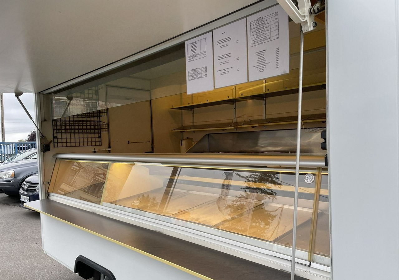 Renault Master Autosklep Wędlin RybGastronomiczny Food Truck Foodtruck Sklep bar 20 - Camion magasin: photos 2 Renault Master Autosklep Wędlin RybGastronomiczny Food Truck Foodtruck Sklep bar 20 - Camion magasin: photos 2