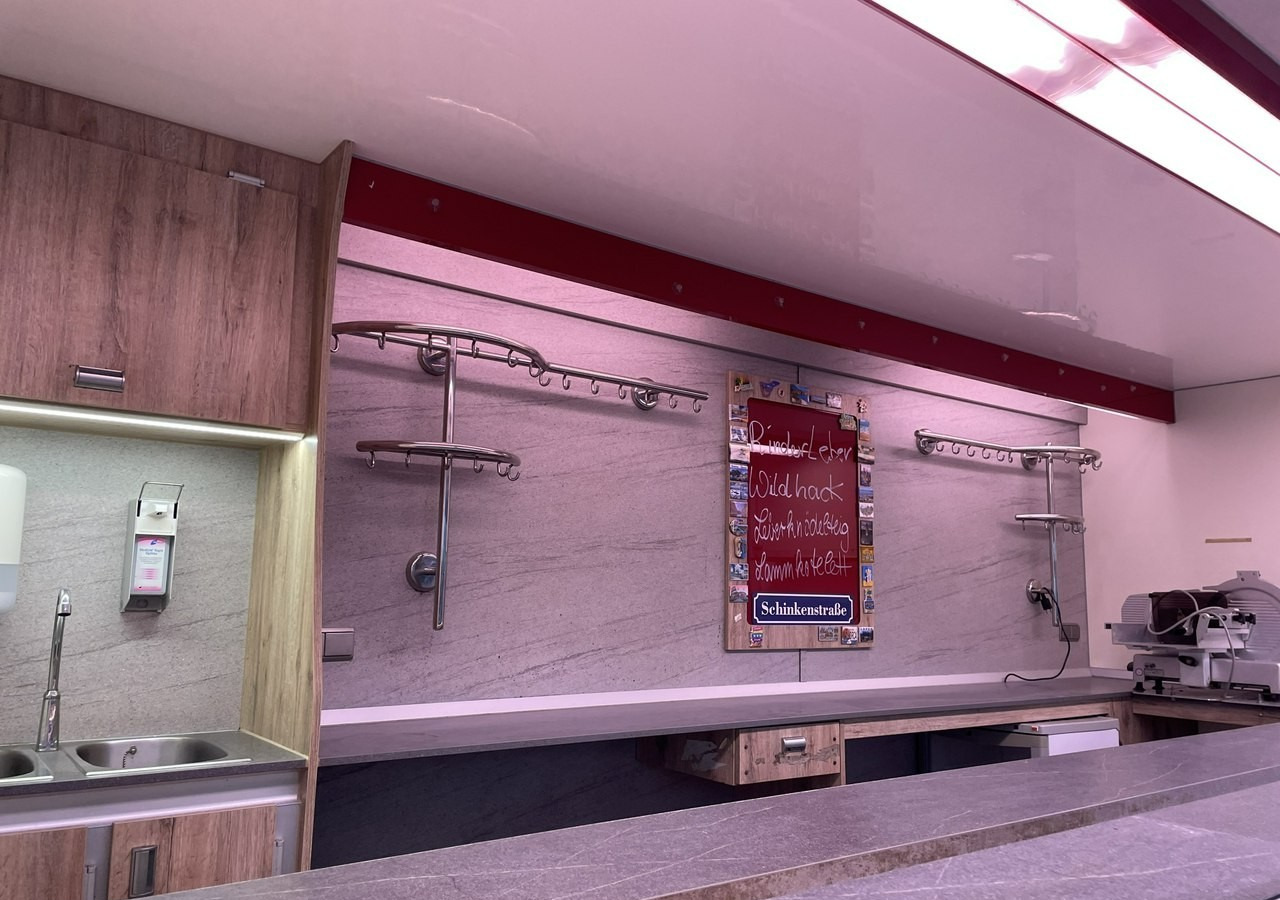 Renault Master Autosklep wędlin Gastronomiczna food truck foodtruck sklep Borco 202 - Camion magasin: photos 2 Renault Master Autosklep wędlin Gastronomiczna food truck foodtruck sklep Borco 202 - Camion magasin: photos 2