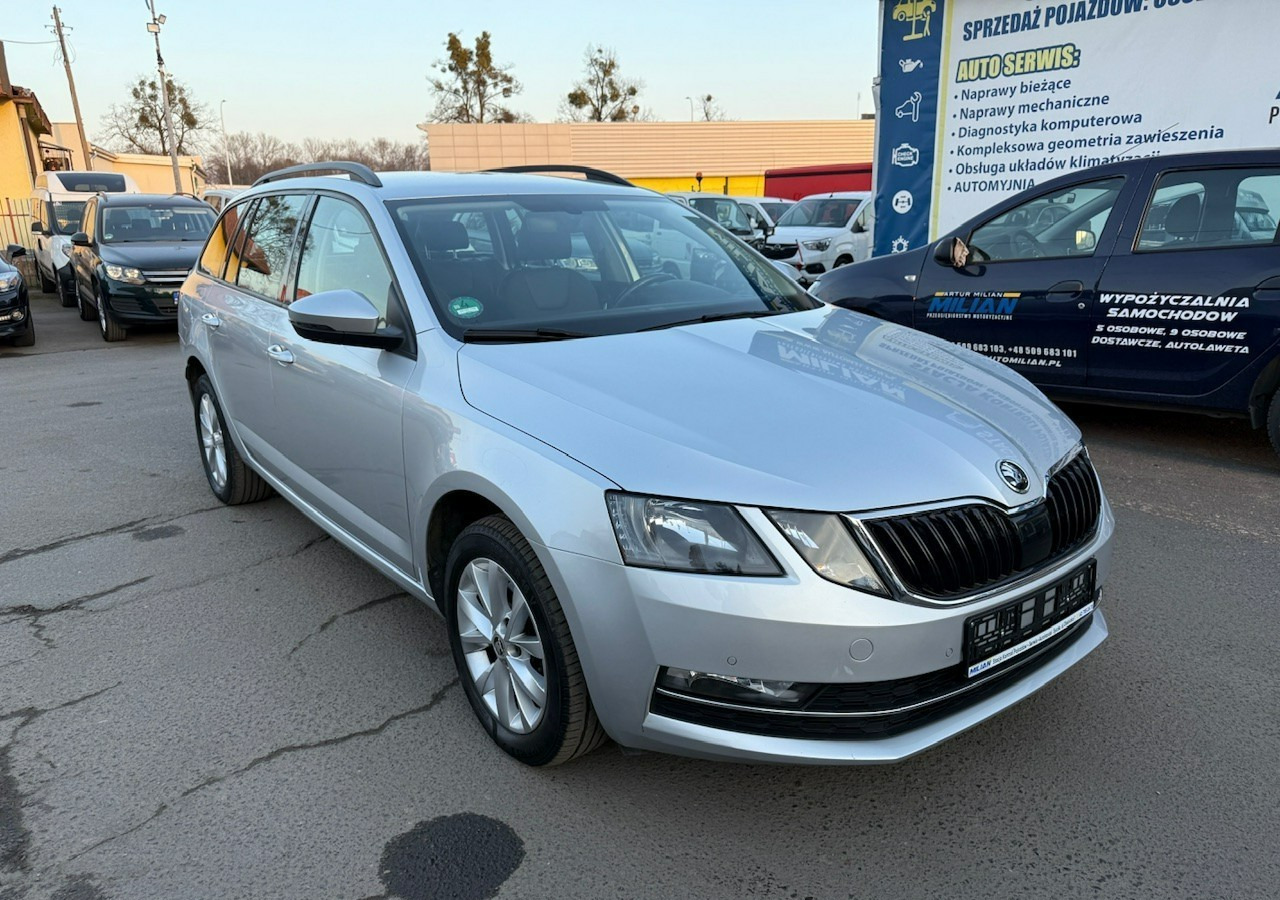Skoda Octavia III Skoda Octavia 4X4 LIFT 2.0 TDI 150KM DSG 2018 Bezwypadkowa FV23% - Voiture: photos 2 Skoda Octavia III Skoda Octavia 4X4 LIFT 2.0 TDI 150KM DSG 2018 Bezwypadkowa FV23% - Voiture: photos 2