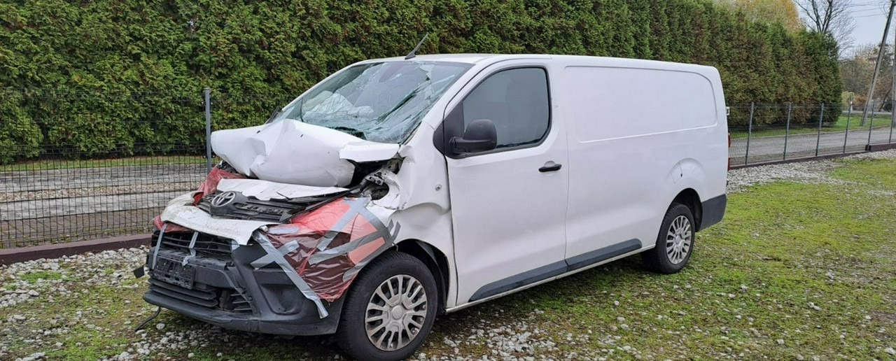 Toyota Proace Toyota Proace Maxi Klima chlodnia izoterma 2020 Salon PL - Véhicule utilitaire frigorifique: photos 3 Toyota Proace Toyota Proace Maxi Klima chlodnia izoterma 2020 Salon PL - Véhicule utilitaire frigorifique: photos 3