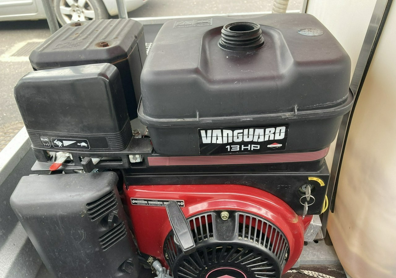 Iveco Inny Iveco wuko na przyczepce kanalizacja asenizacyjny 130bar - Véhicule de voirie/ Spécial, Remorque voiture: photos 4 Iveco Inny Iveco wuko na przyczepce kanalizacja asenizacyjny 130bar - Véhicule de voirie/ Spécial, Remorque voiture: photos 4