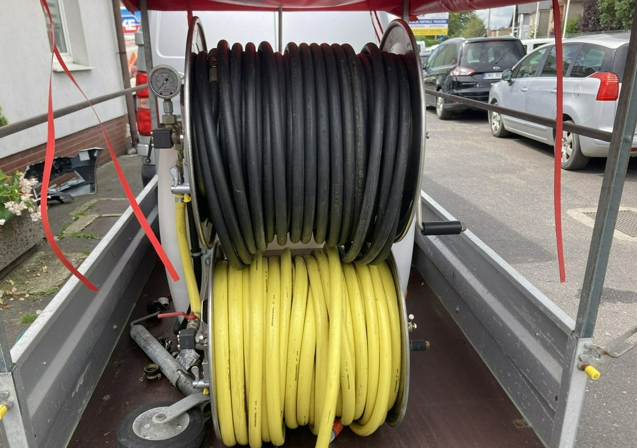 Iveco Inny Iveco wuko na przyczepce kanalizacja asenizacyjny 130bar - Véhicule de voirie/ Spécial, Remorque voiture: photos 2 Iveco Inny Iveco wuko na przyczepce kanalizacja asenizacyjny 130bar - Véhicule de voirie/ Spécial, Remorque voiture: photos 2